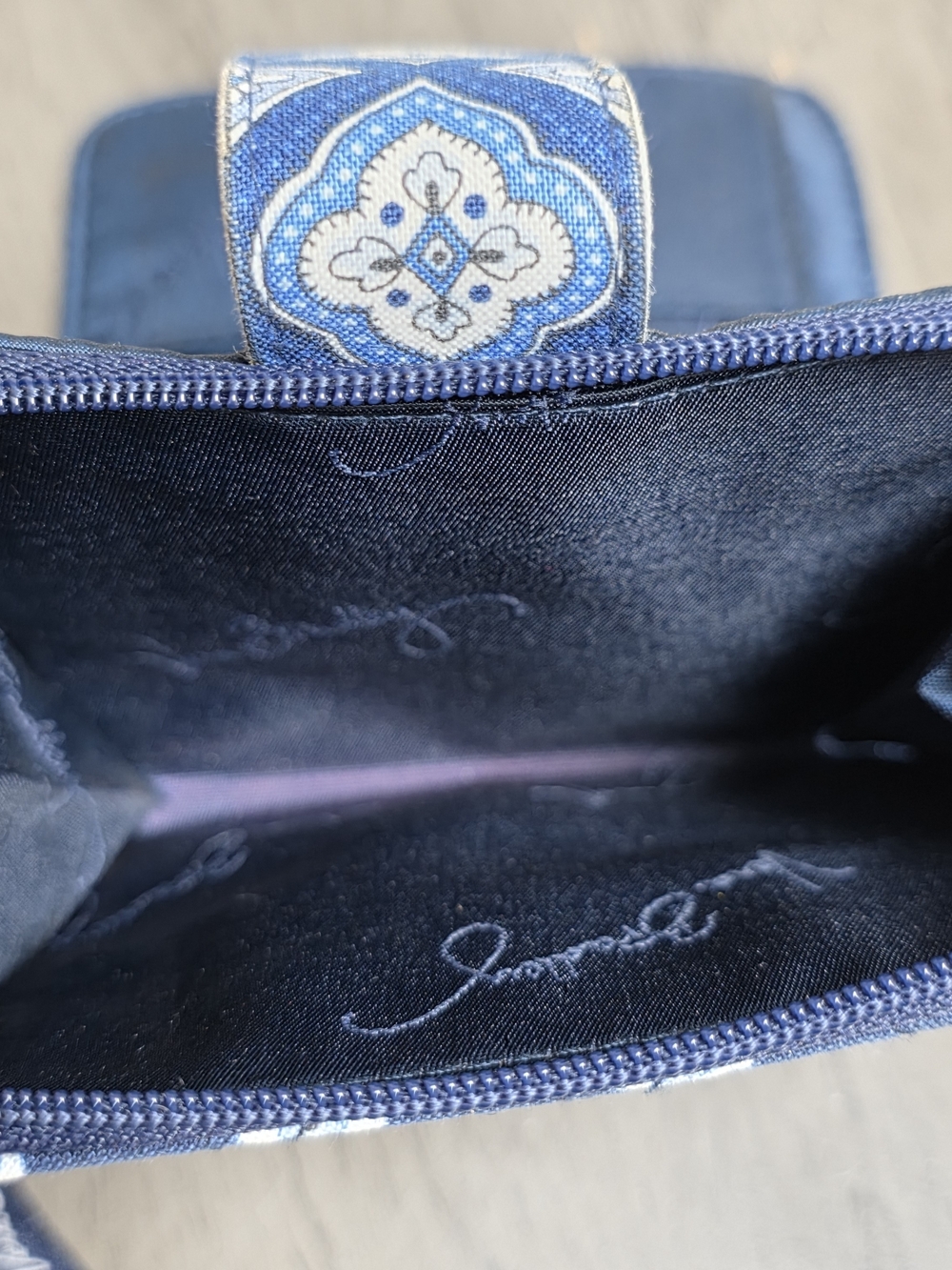 Vera Bradley Nantucket Navy Quilted Zip Wallet - Picture 3 of 4